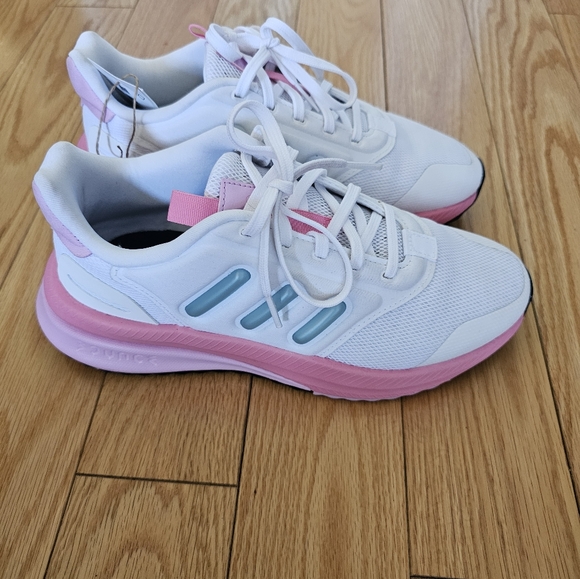 Sneaker - Picture 2 of 3